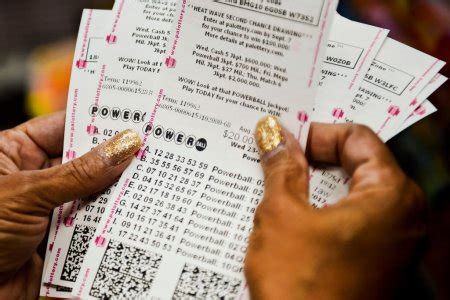 Powerball jackpot hits US$835 million — and Canadians can test their.